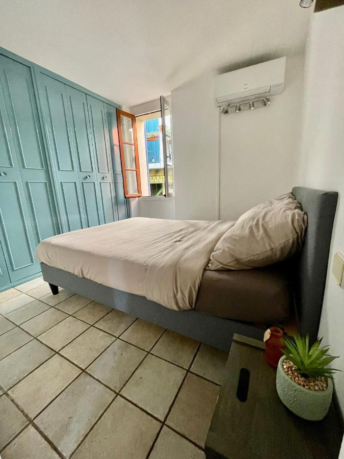 T2 Rue Pietonne Le Lavandou Climatise Экстерьер фото